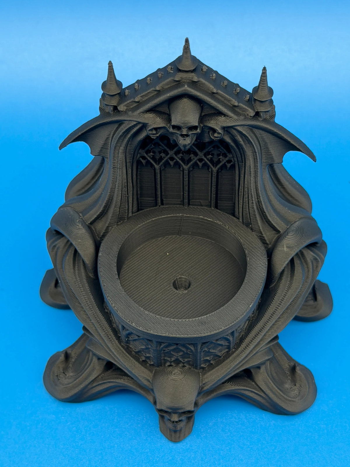 Taylor 3D black matte PLA Gothic skull and bat LED tealight holder