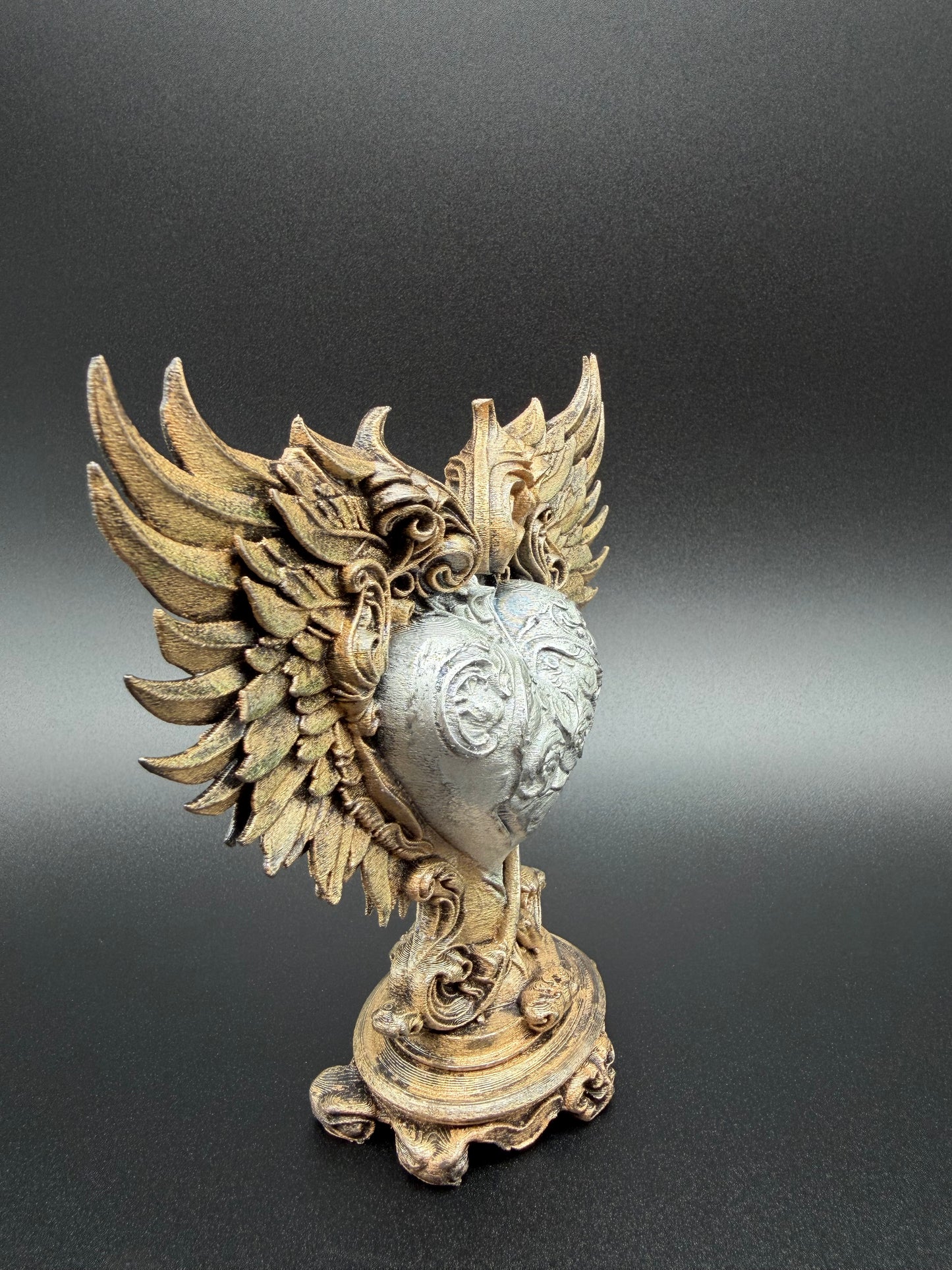 Baroque Winged Heart Sculpture – Antique Bronze & Silver Finish