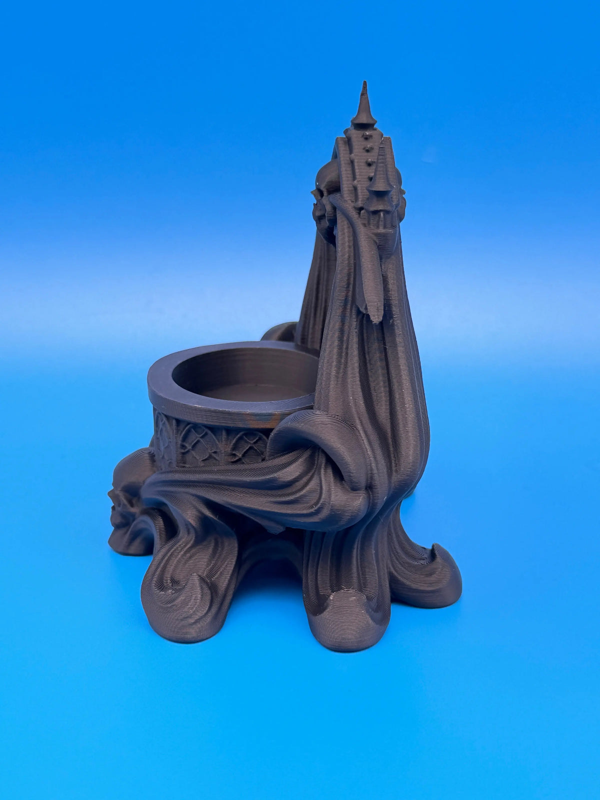 Gothic Skull & Bat LED Tealight Holder – Black Matte PLA Taylor 3D