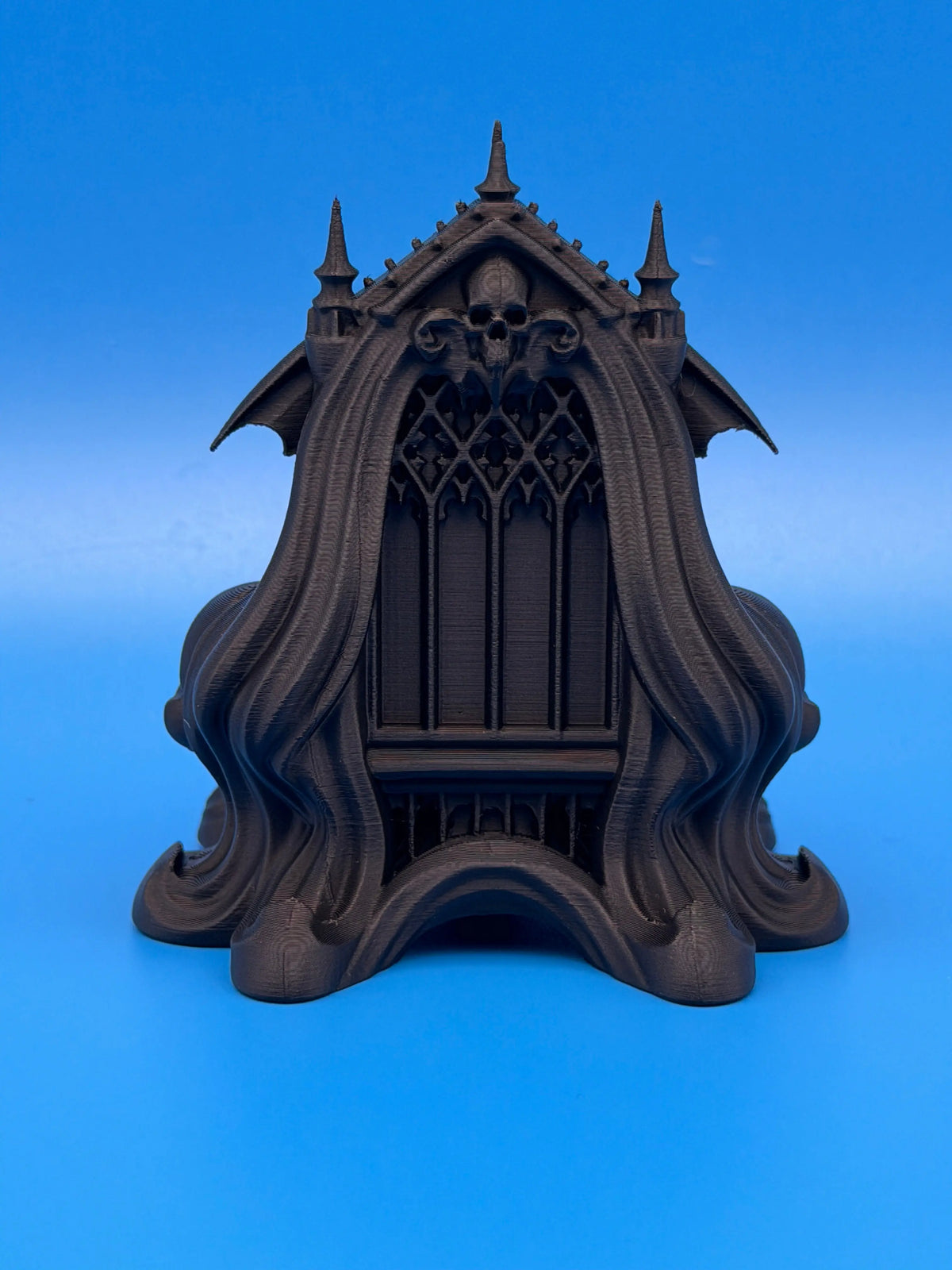 Gothic Skull & Bat LED Tealight Holder – Black Matte PLA Taylor 3D